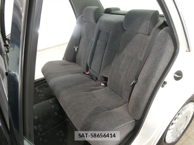 Toyota CROWN SEDAN 2007-04 7508429-19