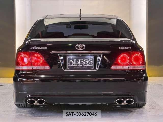 Toyota CROWN SEDAN 2004-05 7500039-13