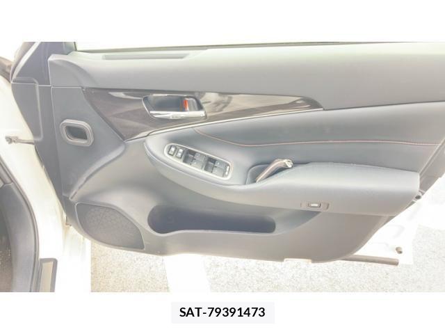 Toyota CROWN SEDAN 2014-11 7508427-13
