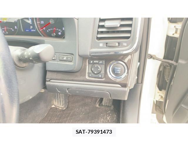 Toyota CROWN SEDAN 2014-11 7508427-14