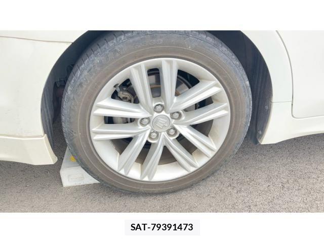 Toyota CROWN SEDAN 2014-11 7508427-6