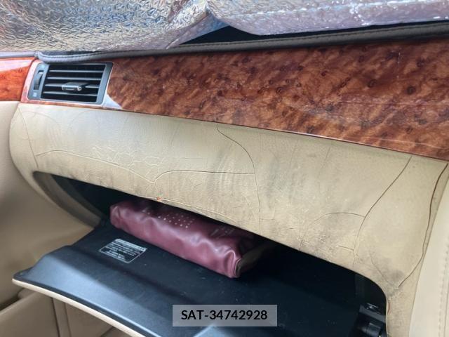 Toyota CROWN SEDAN 2004-07 7508430-14
