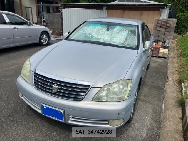 Toyota CROWN SEDAN 2004-07 7508430-1