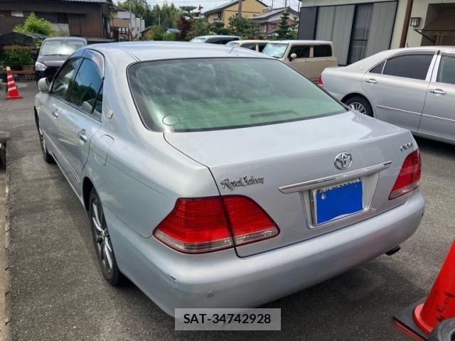 Toyota CROWN SEDAN 2004-07 7508430-3