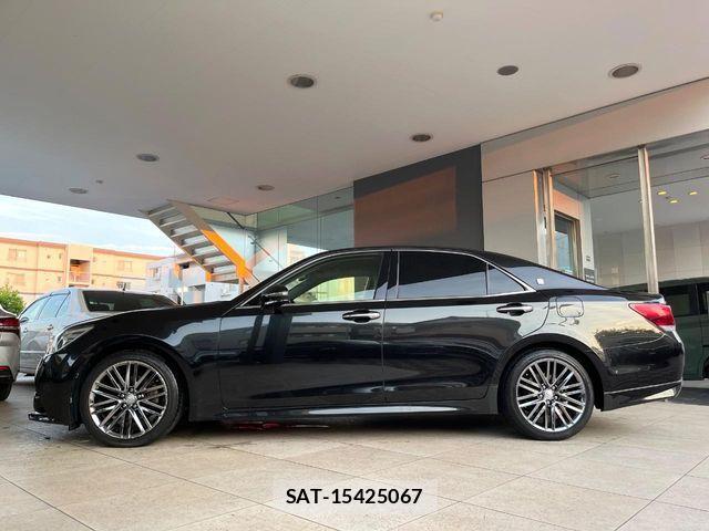 Toyota CROWN SEDAN 2015-03 7508428-17