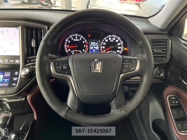 Toyota CROWN SEDAN 2015-03 7508428-7