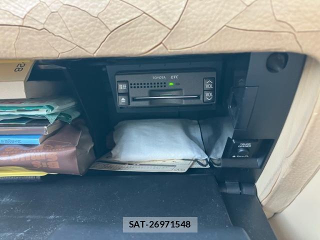 Toyota CROWN SEDAN 2007-06 7500046-19