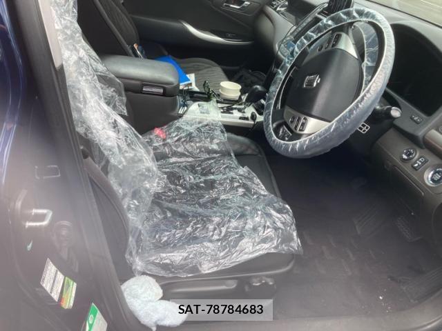 Toyota CROWN SEDAN 2011-06 7500042-10