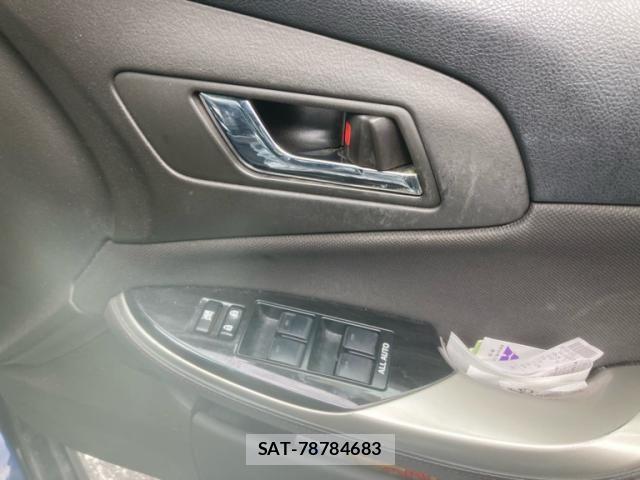 Toyota CROWN SEDAN 2011-06 7500042-15