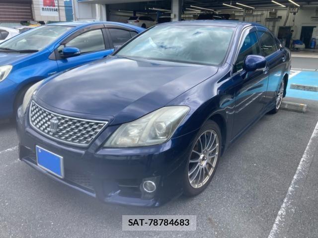 Toyota CROWN SEDAN 2011-06 7500042-1
