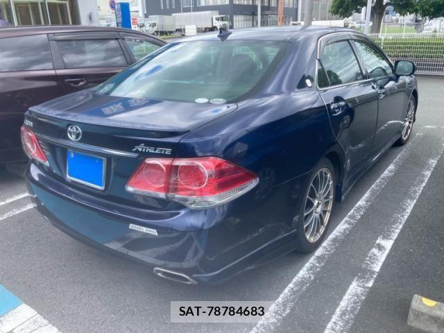 Toyota CROWN SEDAN 2011-06 7500042-3