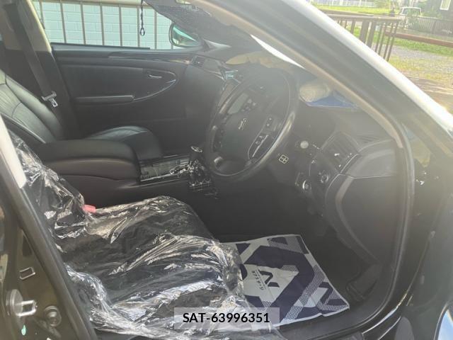 Toyota CROWN SEDAN 2004-01 7500045-16