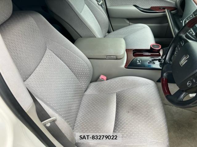 Toyota CROWN SEDAN 2009-06 7500043-17