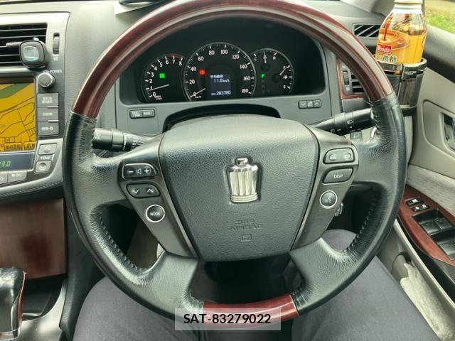 Toyota CROWN SEDAN 2009-06 7500043-19