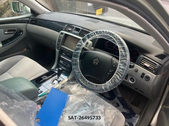 Toyota CROWN SEDAN 2004-03 7561978-9