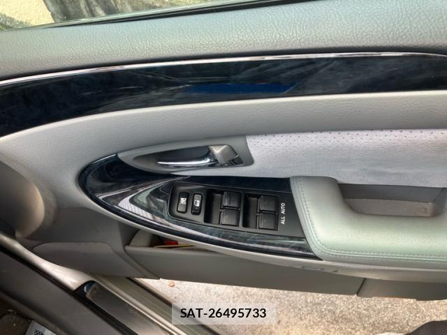 Toyota CROWN SEDAN 2004-03 7561978-10