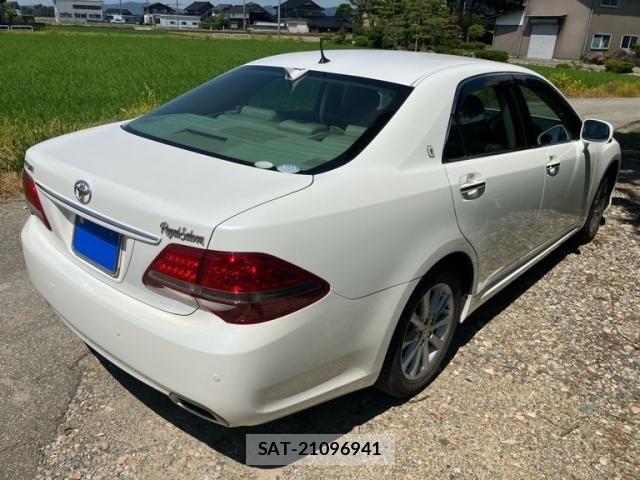 Toyota CROWN SEDAN 2008-06 7561976-3