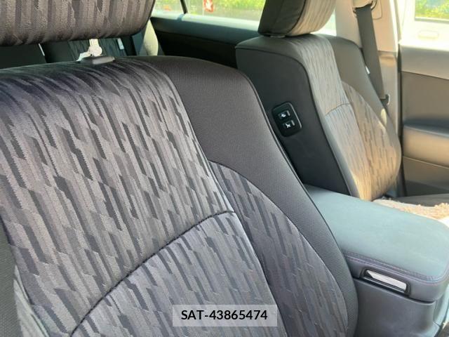 Toyota CROWN SEDAN 2010-02 7561975-10