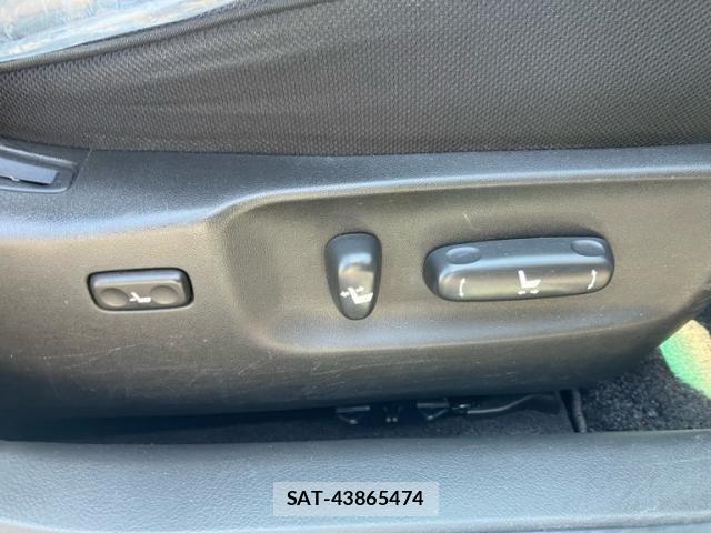 Toyota CROWN SEDAN 2010-02 7561975-13