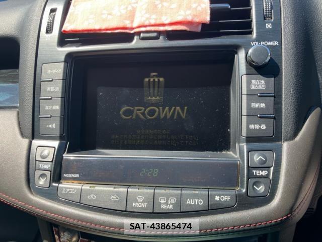 Toyota CROWN SEDAN 2010-02 7561975-17