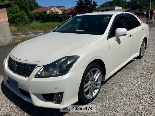 Toyota CROWN SEDAN 2010-02 7561975-1