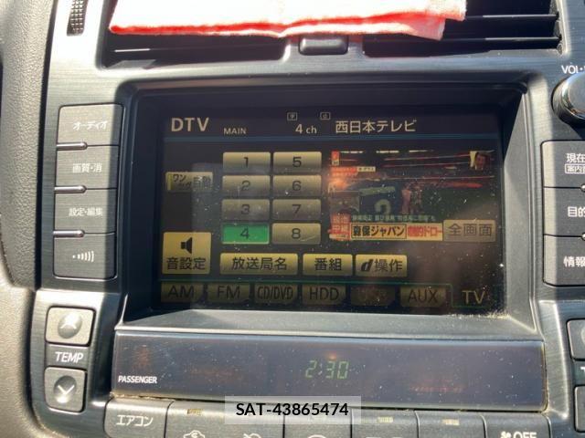 Toyota CROWN SEDAN 2010-02 7561975-19