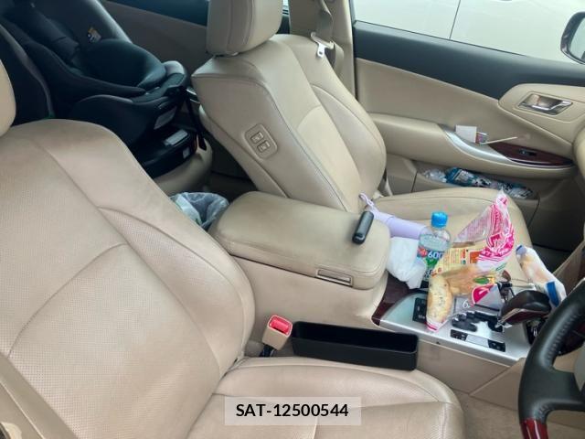 Toyota CROWN SEDAN 2012-07 7615798-11
