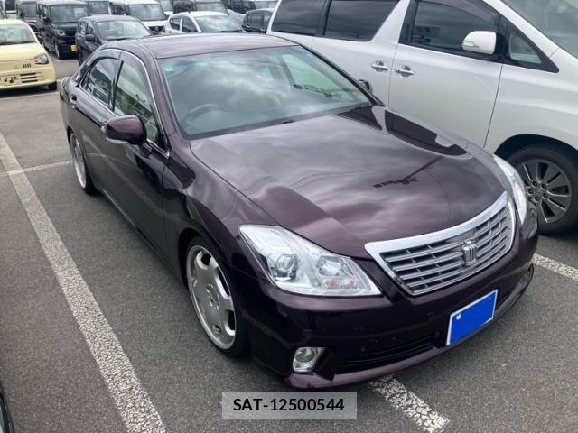Toyota CROWN SEDAN 2012-07 7615798-1