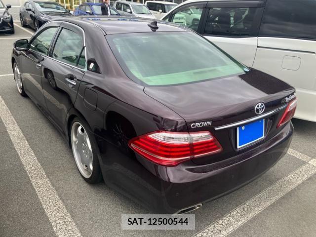 Toyota CROWN SEDAN 2012-07 7615798-3