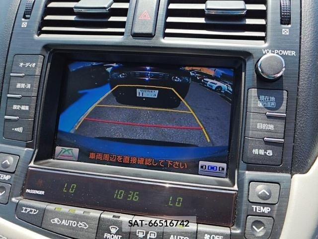 Toyota CROWN SEDAN 2012-05 7615793-18