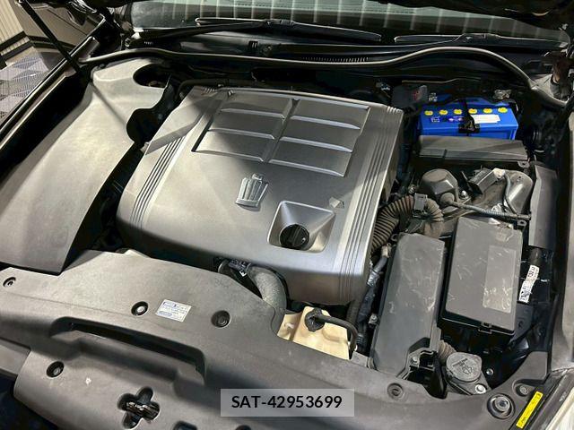 Toyota CROWN SEDAN 2012-06 7615799-16