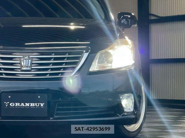 Toyota CROWN SEDAN 2012-06 7615799-18