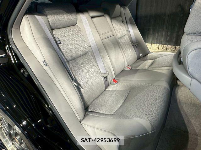 Toyota CROWN SEDAN 2012-06 7615799-6