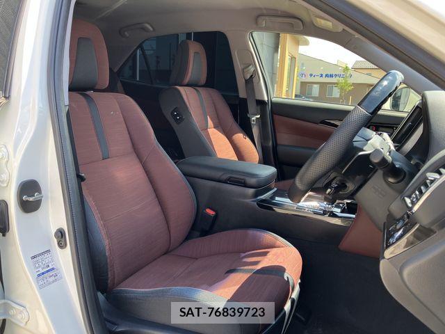 Toyota CROWN SEDAN 2016-01 7615787-10