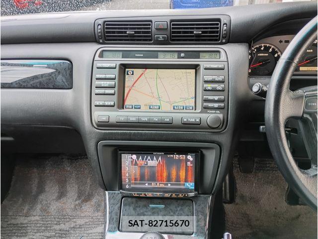 Toyota CROWN SEDAN 2003-02 7615785-13
