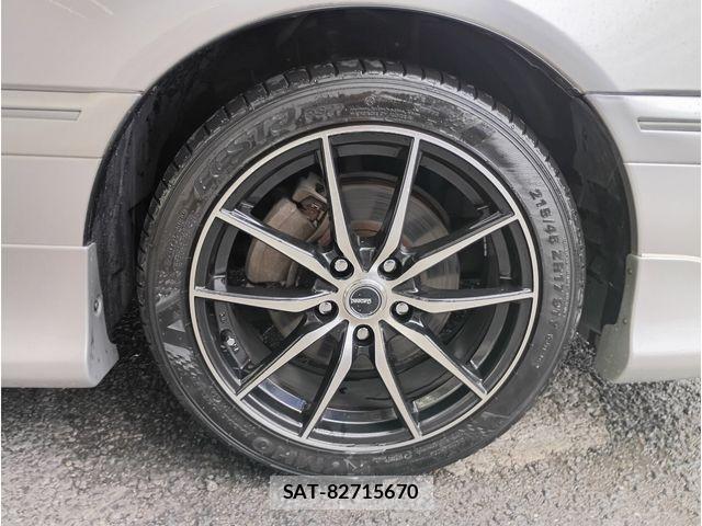 Toyota CROWN SEDAN 2003-02 7615785-18