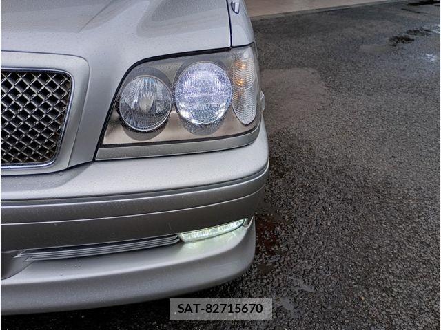 Toyota CROWN SEDAN 2003-02 7615785-4