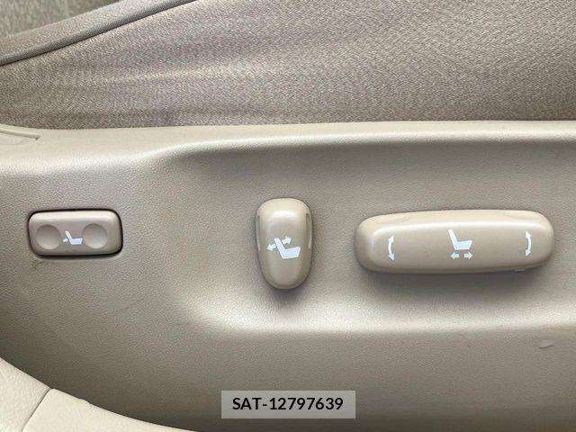 Toyota CROWN SEDAN 2011-08 7615794-6