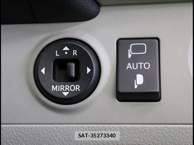 Toyota CROWN SEDAN 2012-01 7615795-13