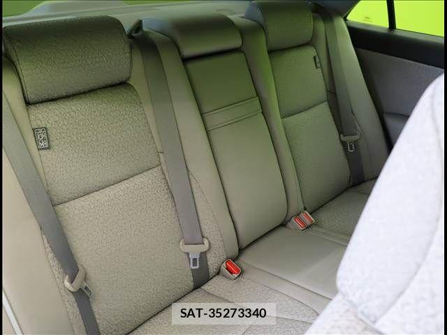 Toyota CROWN SEDAN 2012-01 7615795-22