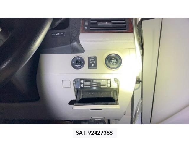 Toyota CROWN SEDAN 2012-06 7615800-11