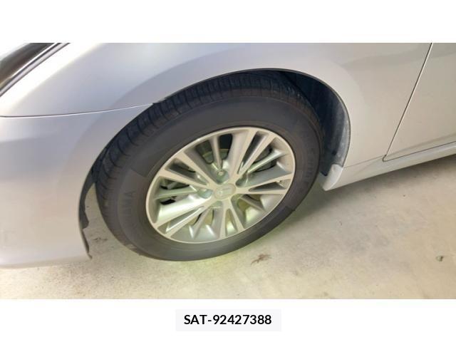 Toyota CROWN SEDAN 2012-06 7615800-3