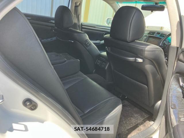 Toyota CROWN SEDAN 2005-05 7615811-9