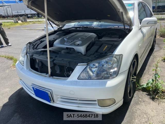Toyota CROWN SEDAN 2005-05 7615811-1