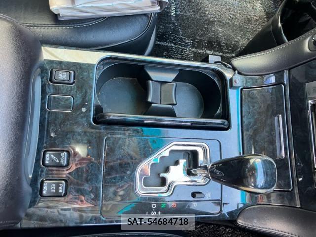 Toyota CROWN SEDAN 2005-05 7615811-24