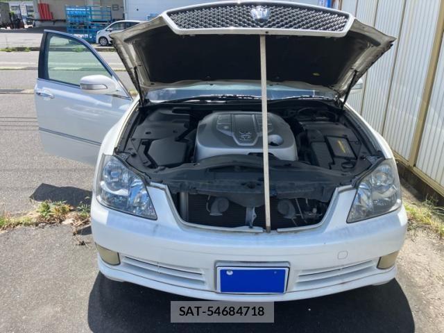 Toyota CROWN SEDAN 2005-05 7615811-2