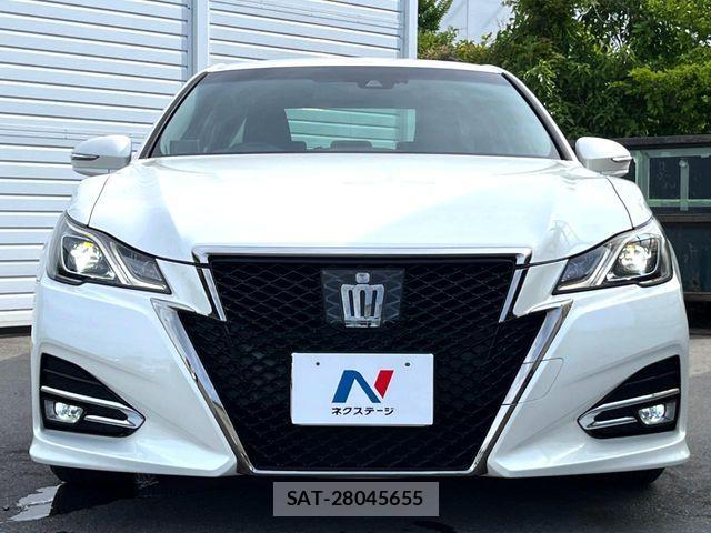 Toyota CROWN SEDAN 2016-09 7615786-11