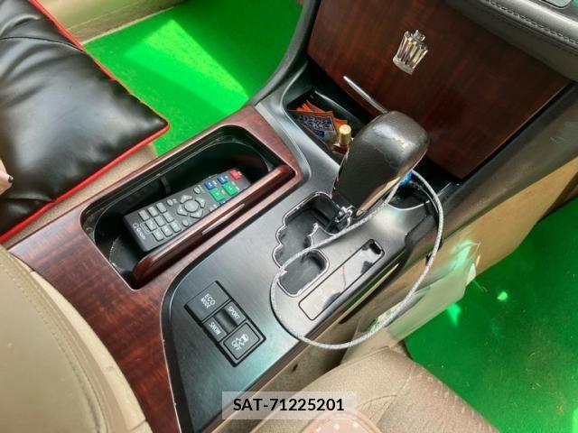 Toyota CROWN SEDAN 2008-03 7615803-19