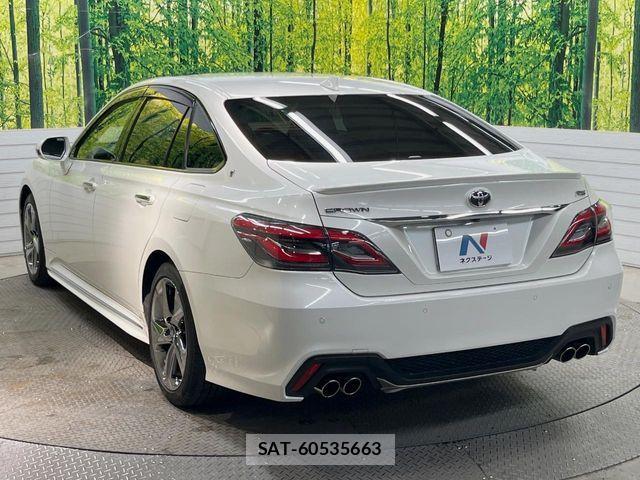 Toyota CROWN SEDAN 2019-02 7615784-17