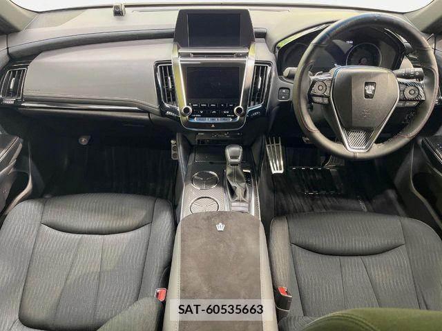 Toyota CROWN SEDAN 2019-02 7615784-1